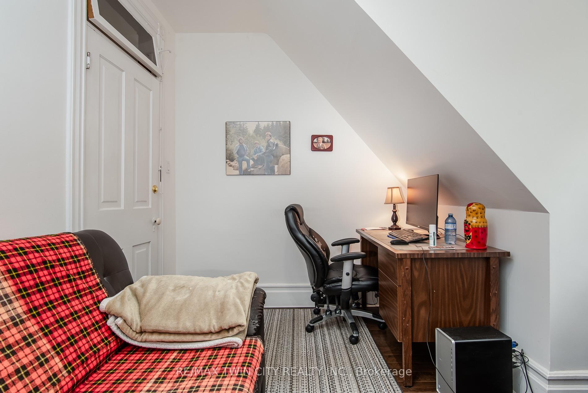 Photo 37 of 94 Margaret Avenue, Kitchener, Mount Hope Huron Park — HOMEH