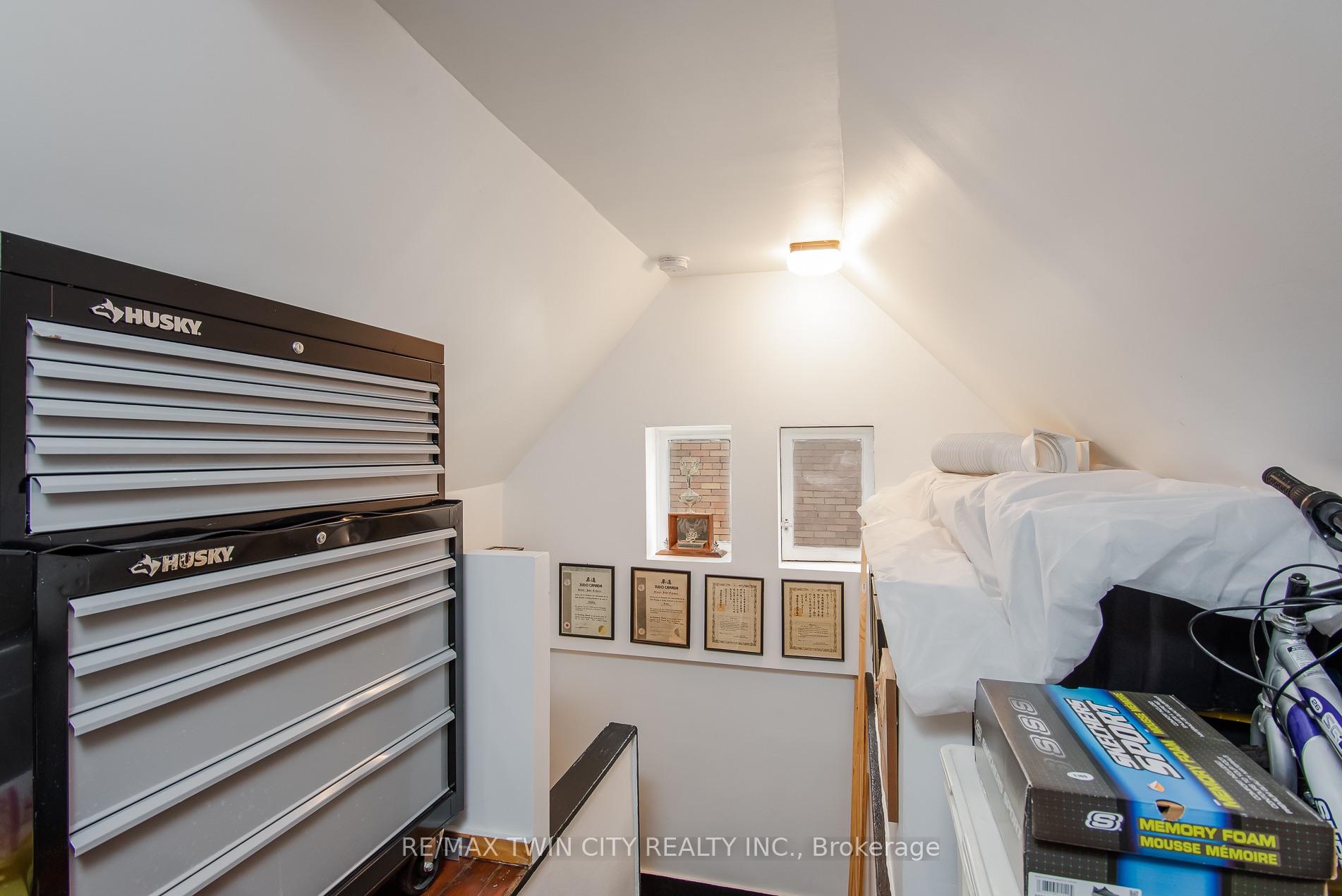Photo 40 of 94 Margaret Avenue, Kitchener, Mount Hope Huron Park — HOMEH