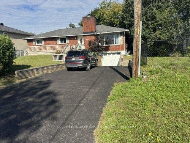 Photo 1 of 1427 Rosebella Avenue, Ottawa, Blossom Park/Kemp Park/Findlay Creek — HOMEH