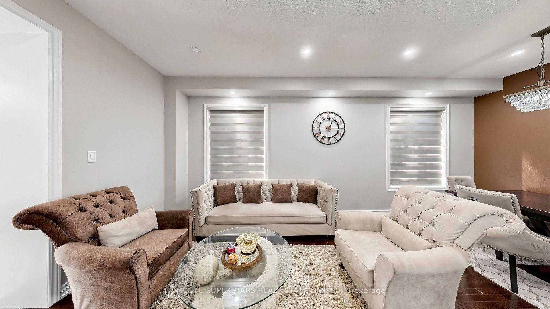 Photo 5 of 18 Oconnor Crescent, Brampton, Northwest Brampton — HOMEH