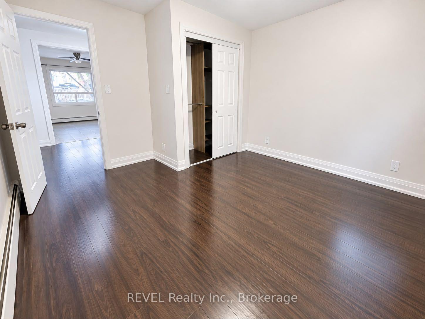Photo 6 of Unit 1, 5459 Ontario Avenue, Niagara Falls, Downtown — HOMEH