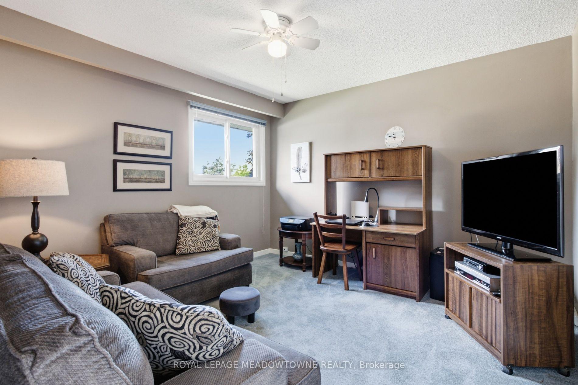 Photo 25 of 273 Maple Avenue, Halton Hills, Georgetown — HOMEH