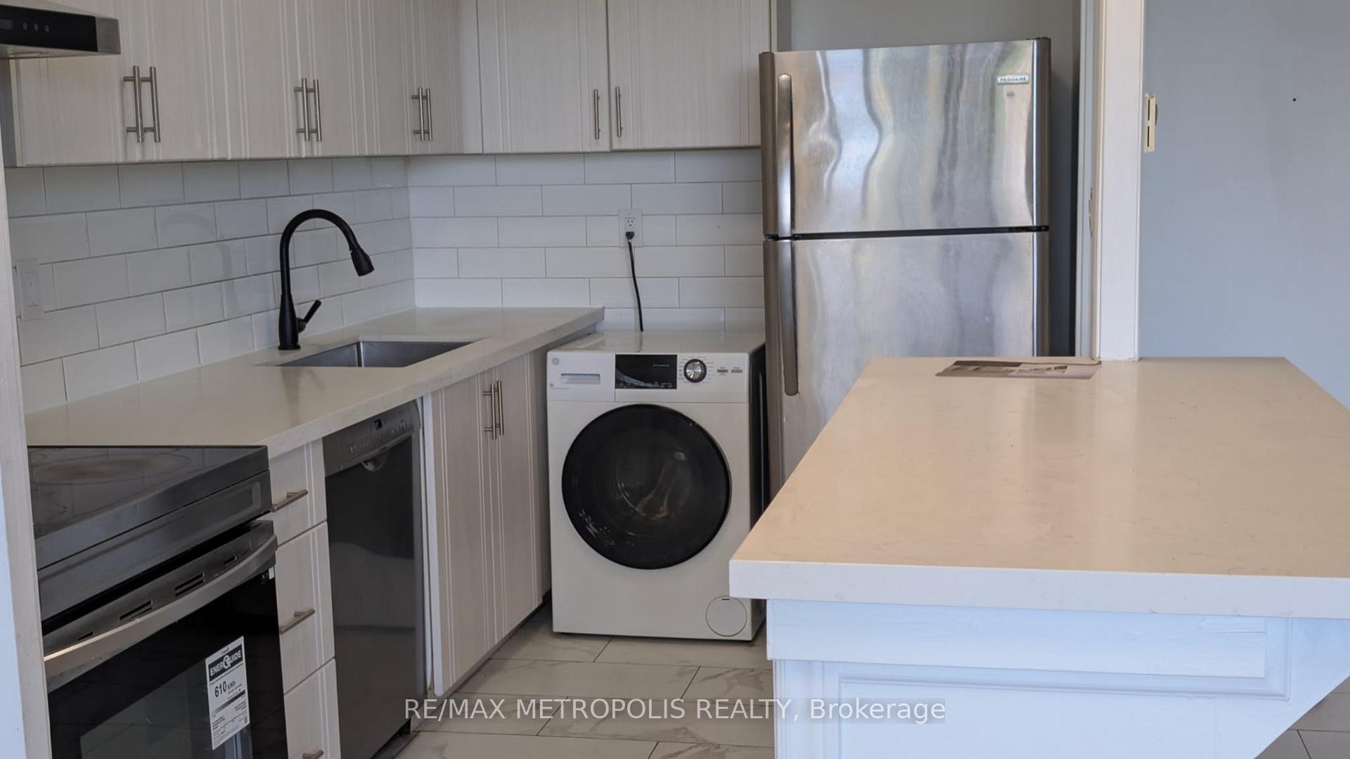Photo 12 of Unit #607, 5 Massey Square, Toronto, Crescent Town — HOMEH