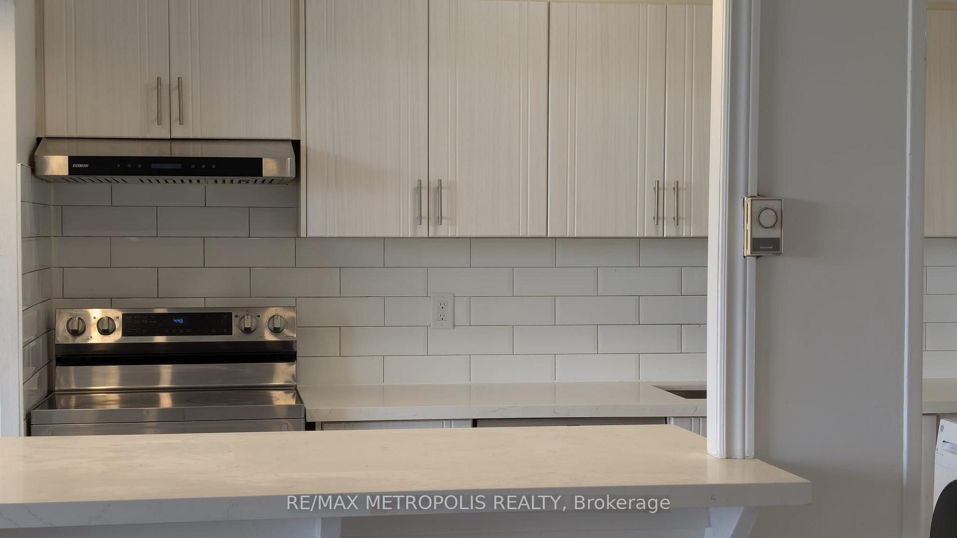 Photo 13 of Unit #607, 5 Massey Square, Toronto, Crescent Town — HOMEH