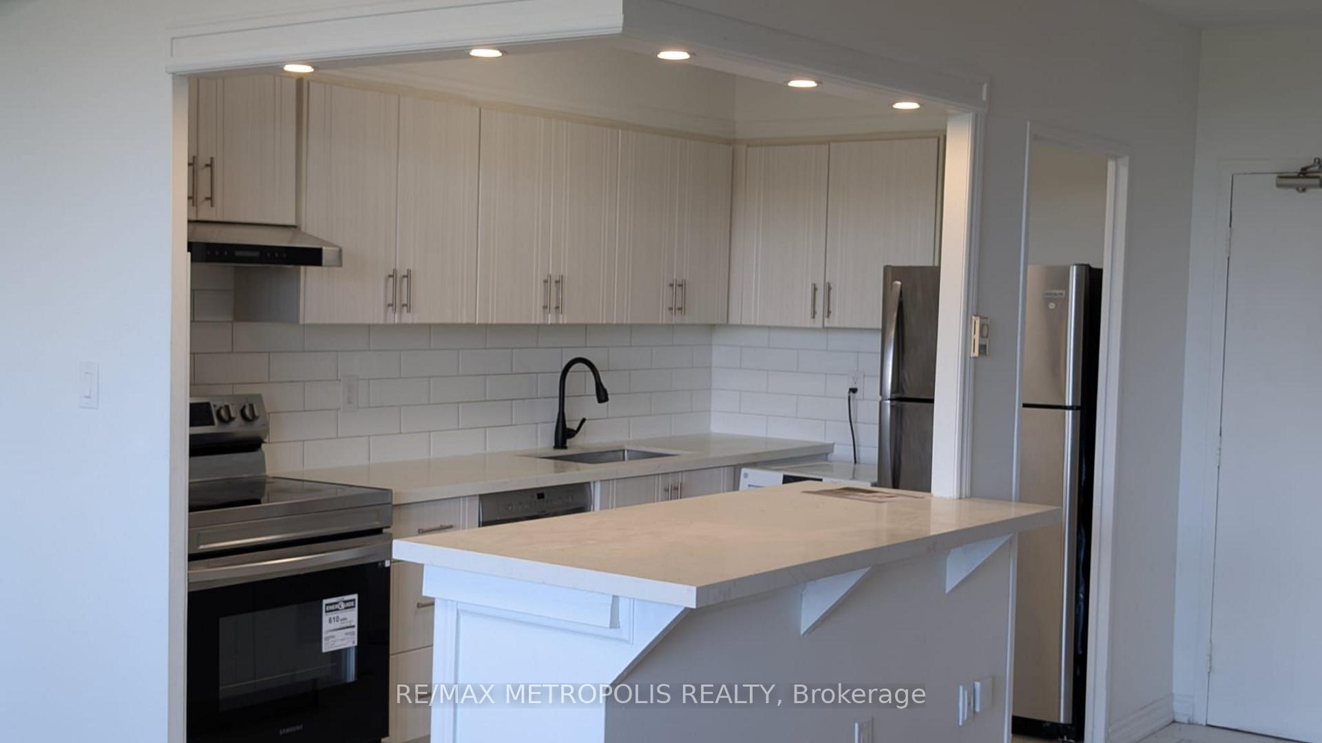 Photo 14 of Unit #607, 5 Massey Square, Toronto, Crescent Town — HOMEH