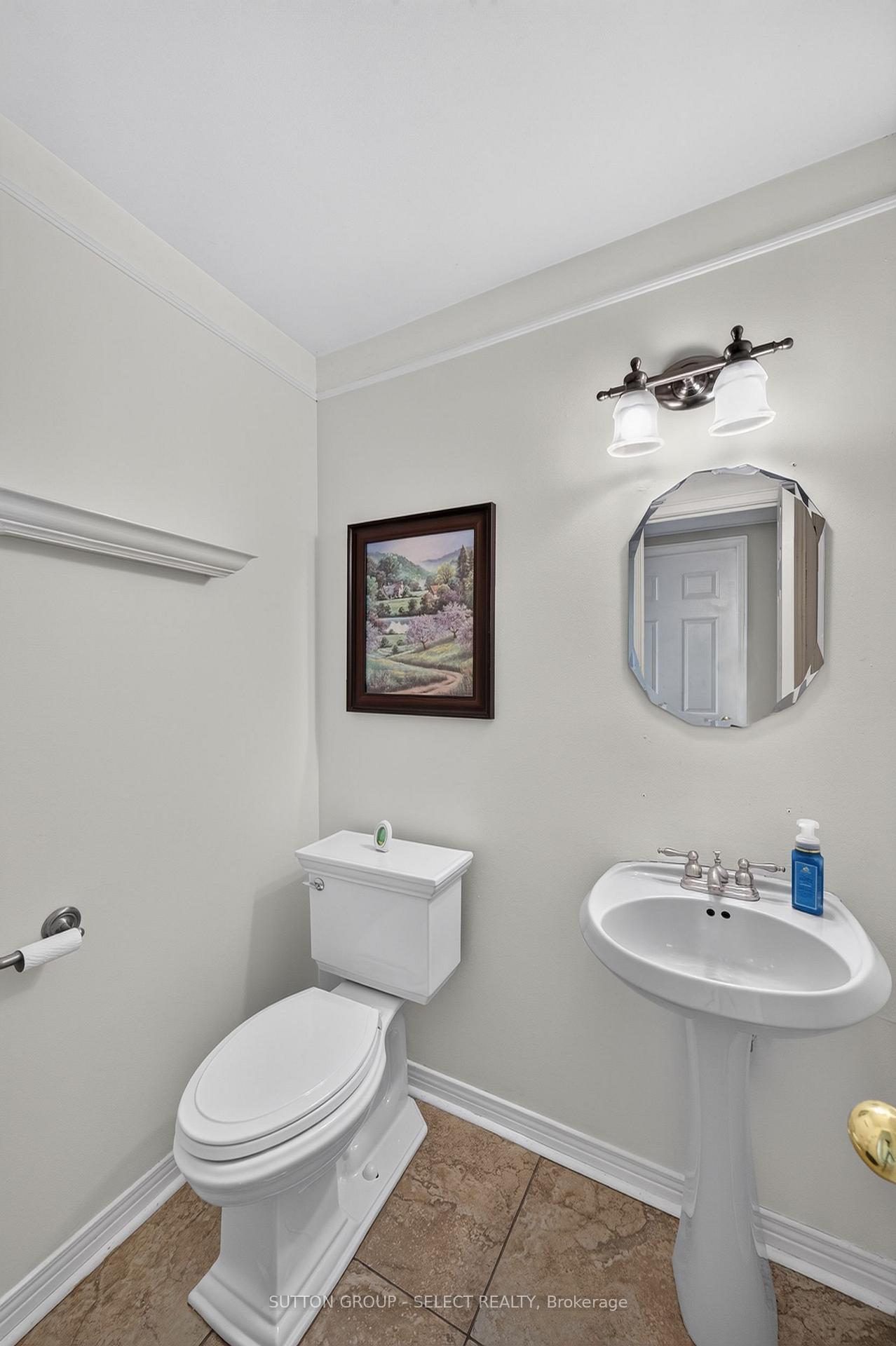 Photo 30 of 384 Eastcastle Place, London, North K — HOMEH