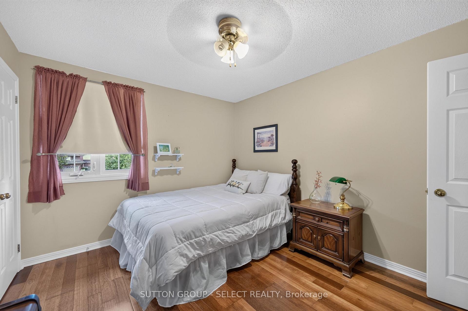 Photo 38 of 384 Eastcastle Place, London, North K — HOMEH