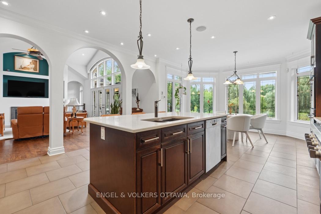 Photo 10 of 6043 Knights Drive, Ottawa, Manotick East to Manotick Station — HOMEH