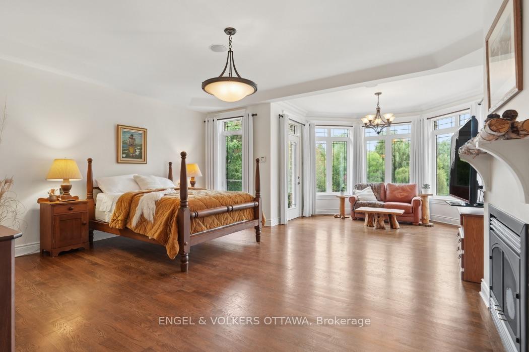 Photo 14 of 6043 Knights Drive, Ottawa, Manotick East to Manotick Station — HOMEH