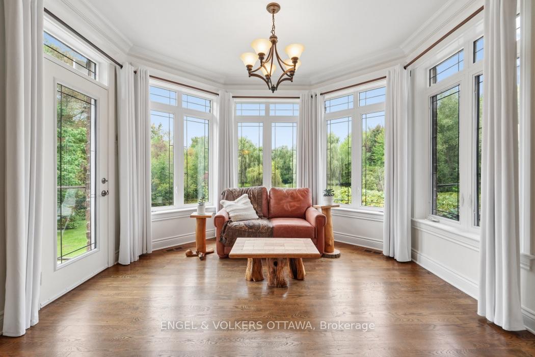 Photo 16 of 6043 Knights Drive, Ottawa, Manotick East to Manotick Station — HOMEH