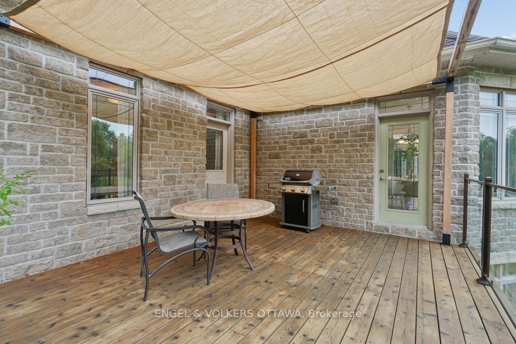 Photo 25 of 6043 Knights Drive, Ottawa, Manotick East to Manotick Station — HOMEH