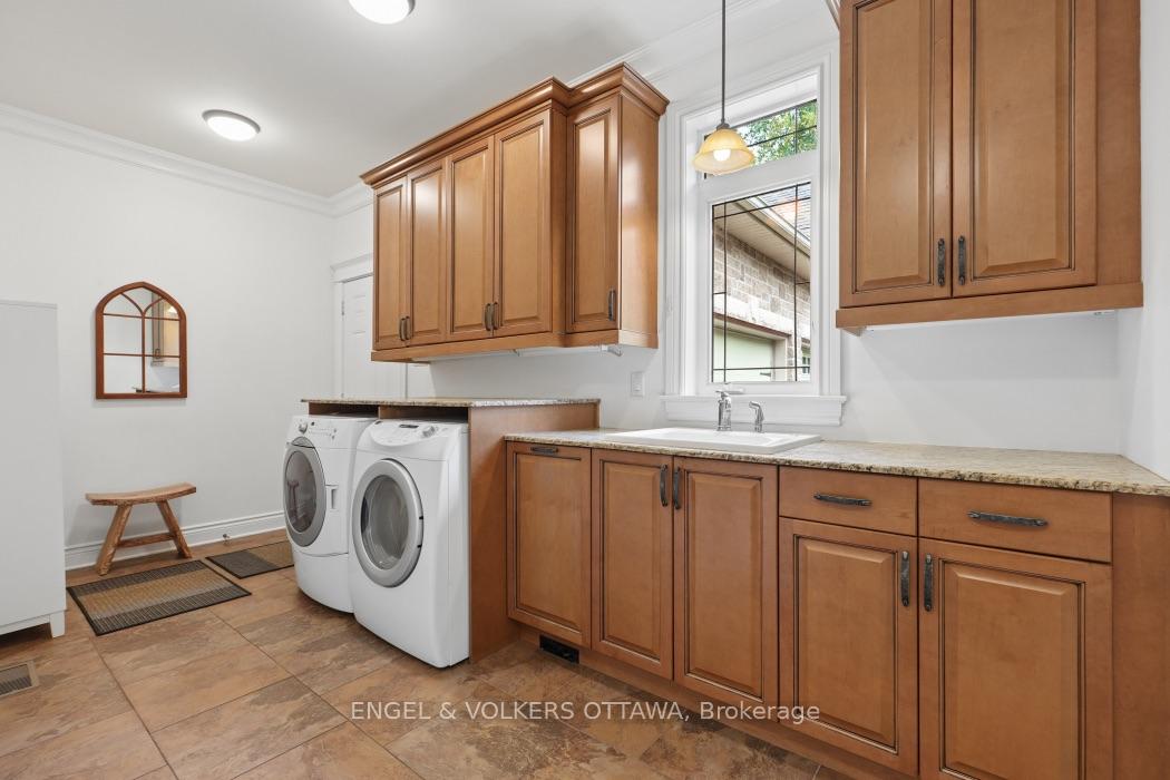 Photo 31 of 6043 Knights Drive, Ottawa, Manotick East to Manotick Station — HOMEH