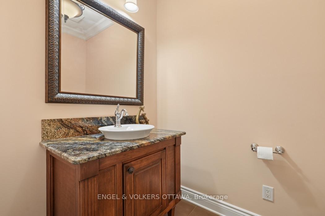 Photo 32 of 6043 Knights Drive, Ottawa, Manotick East to Manotick Station — HOMEH