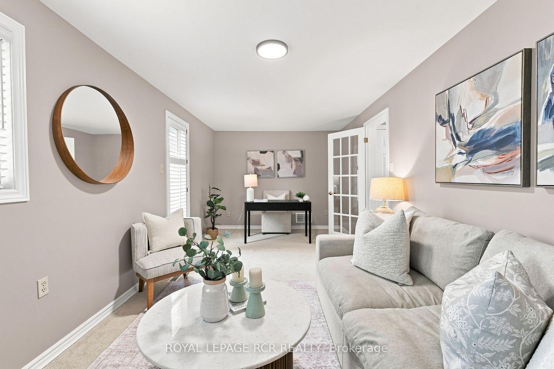 Photo 8 of 101 Hill Drive, Aurora, Aurora Heights — HOMEH