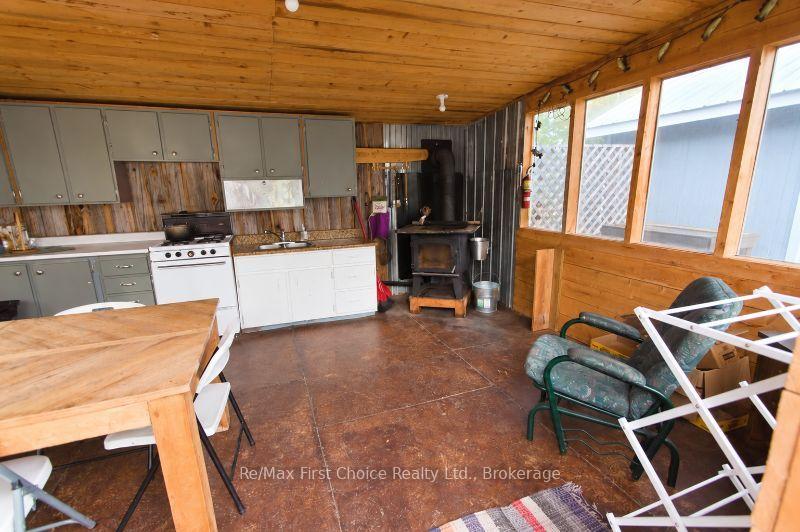 Photo 16 of 214 Eagle Nest Road, Greenstone — HOMEH