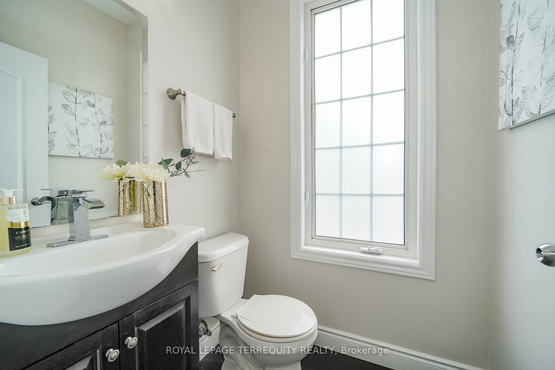 Photo 29 of 2162 Dawson Crescent, Innisfil, Alcona — HOMEH