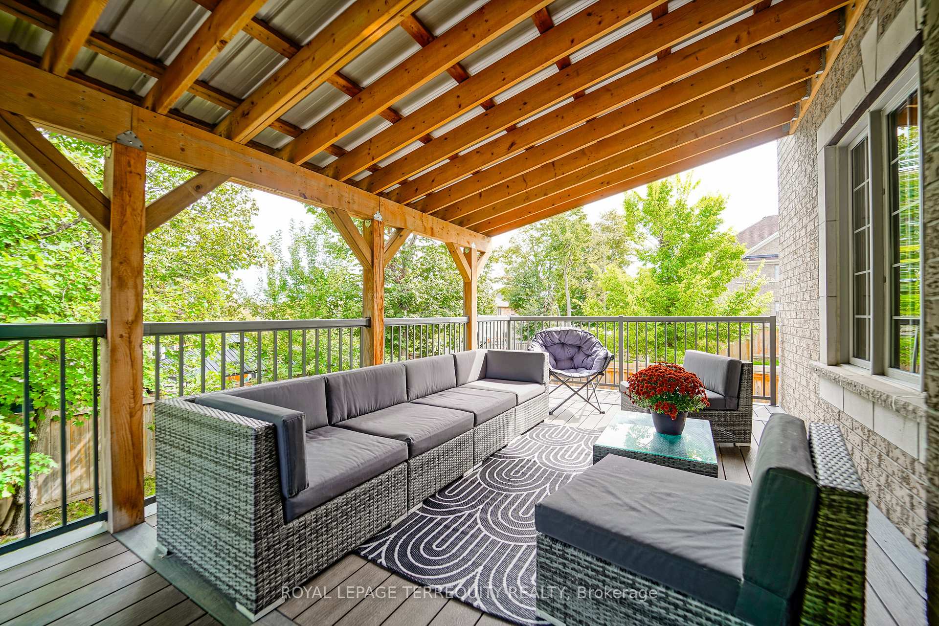 Photo 30 of 2162 Dawson Crescent, Innisfil, Alcona — HOMEH