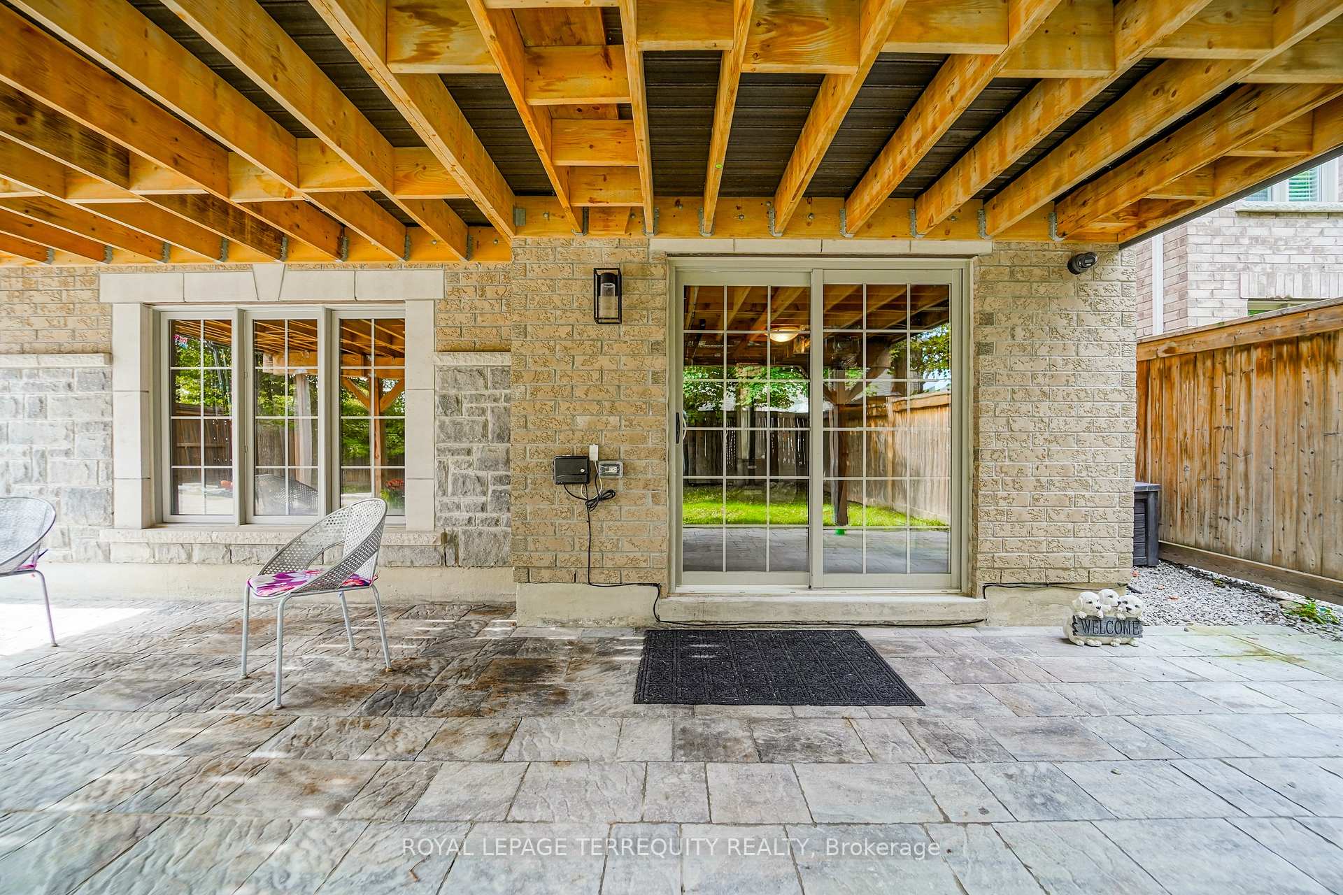 Photo 31 of 2162 Dawson Crescent, Innisfil, Alcona — HOMEH