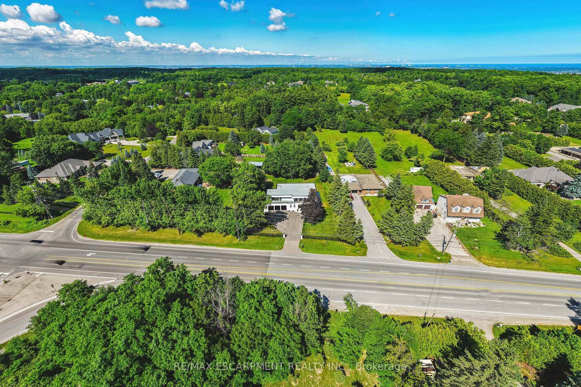 Photo 30 of 4511 Guelph Line, Burlington, Rural Burlington — HOMEH