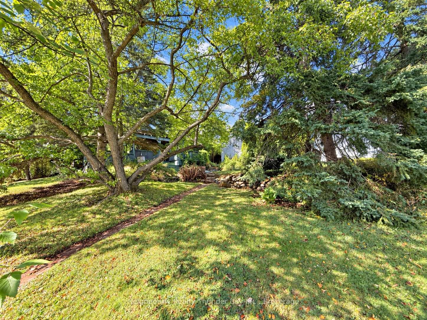 Photo 5 of 24 Peter Street, Thunder Bay, College Heights — HOMEH