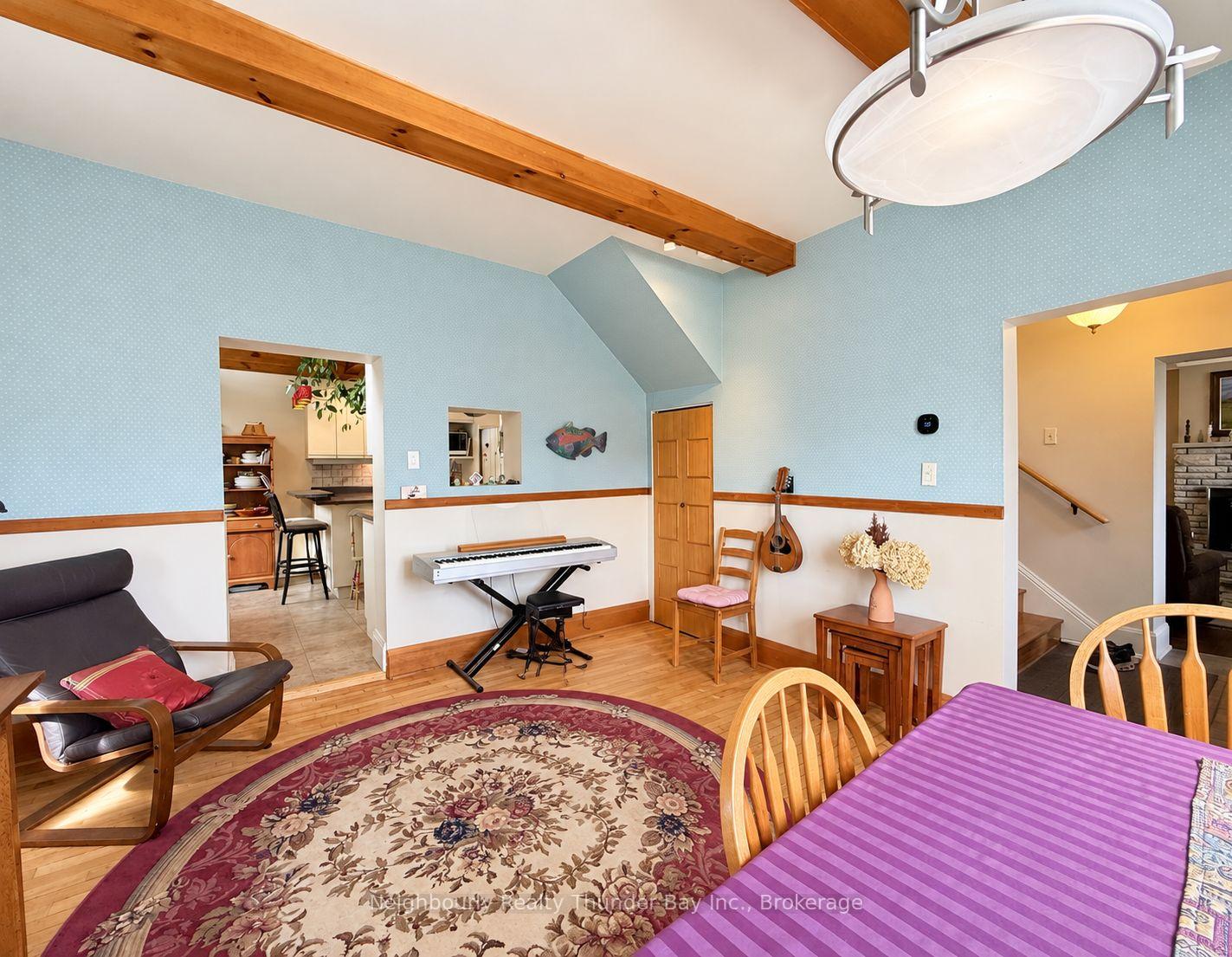 Photo 15 of 24 Peter Street, Thunder Bay, College Heights — HOMEH
