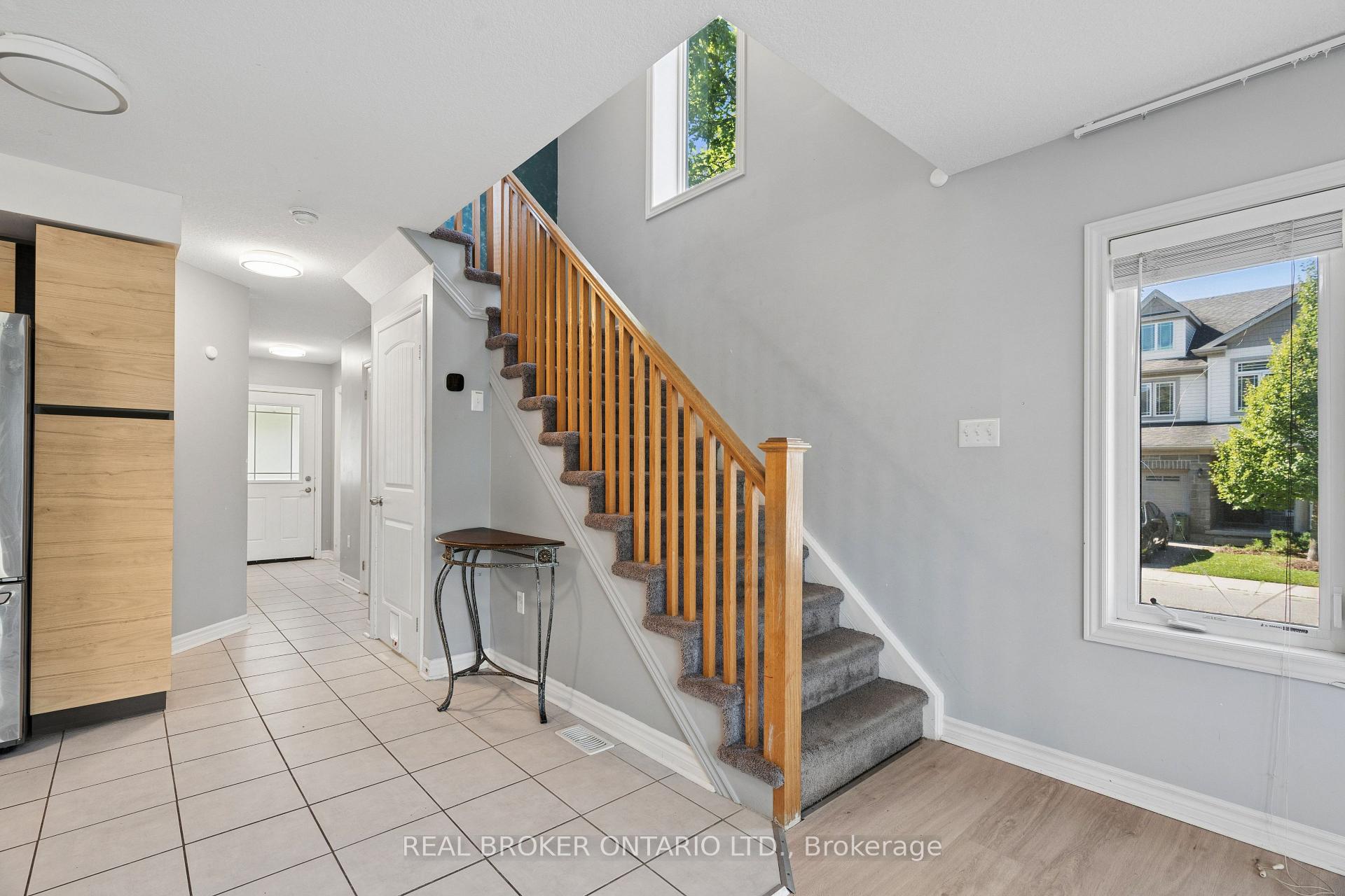 Photo 14 of Unit 30K, 30 Kingsbury Square, Guelph, Pineridge/Westminster Woods — HOMEH