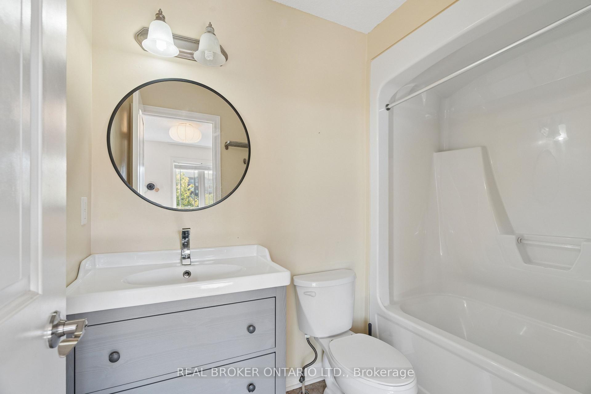 Photo 20 of Unit 30K, 30 Kingsbury Square, Guelph, Pineridge/Westminster Woods — HOMEH