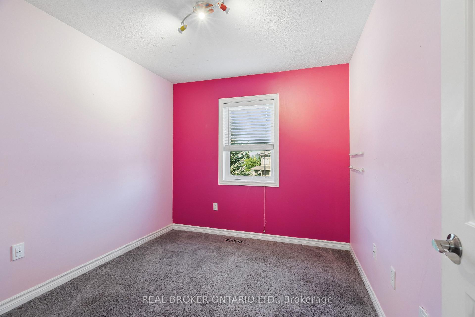 Photo 24 of Unit 30K, 30 Kingsbury Square, Guelph, Pineridge/Westminster Woods — HOMEH