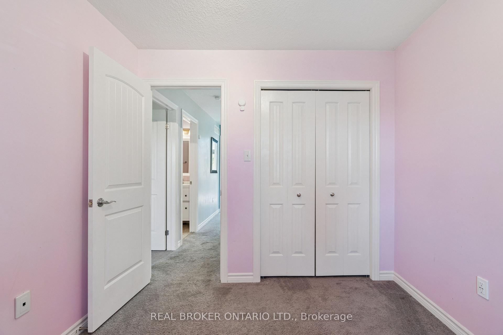 Photo 25 of Unit 30K, 30 Kingsbury Square, Guelph, Pineridge/Westminster Woods — HOMEH