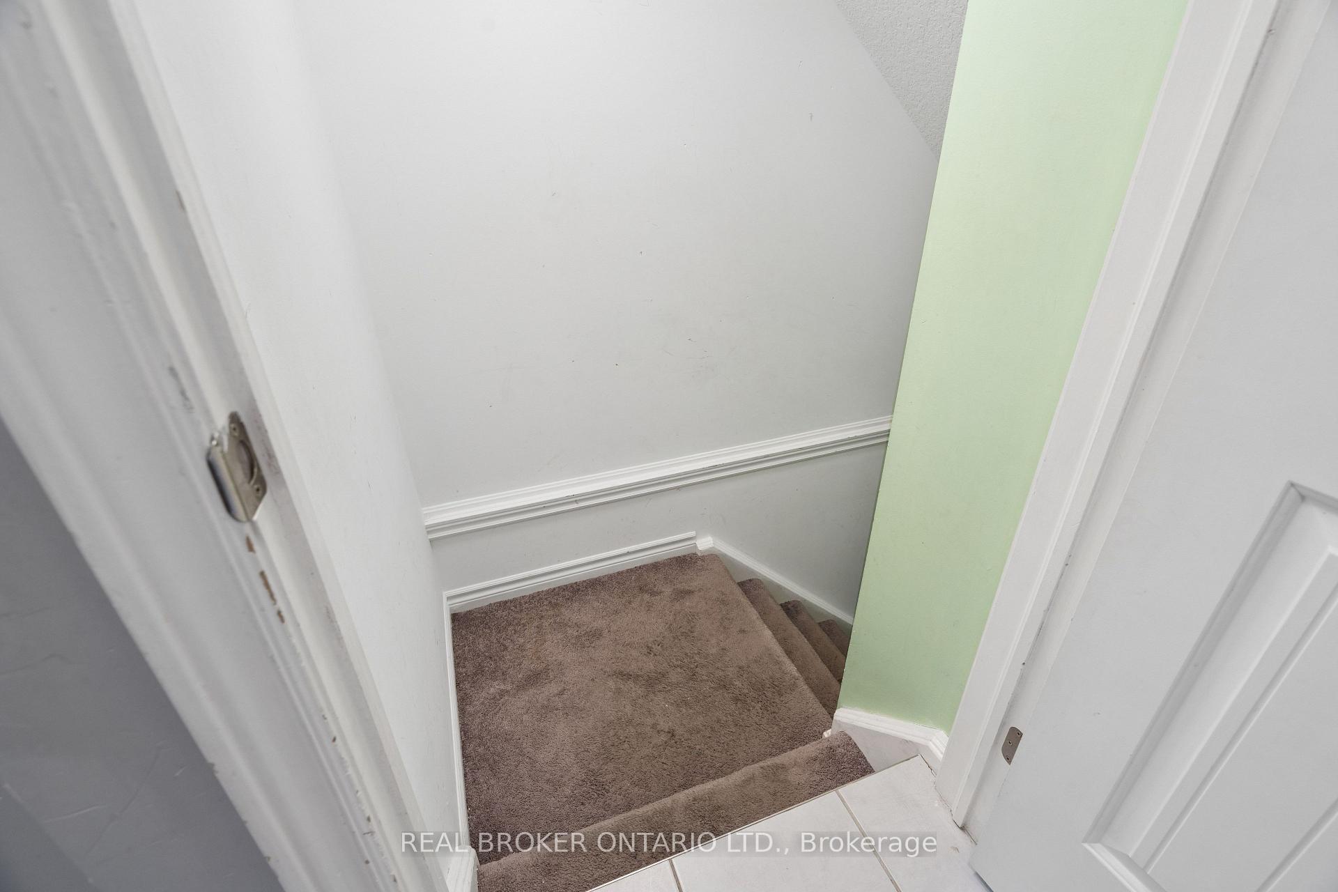 Photo 26 of Unit 30K, 30 Kingsbury Square, Guelph, Pineridge/Westminster Woods — HOMEH