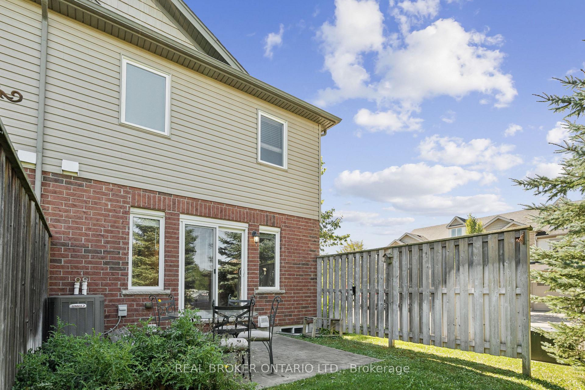 Photo 31 of Unit 30K, 30 Kingsbury Square, Guelph, Pineridge/Westminster Woods — HOMEH