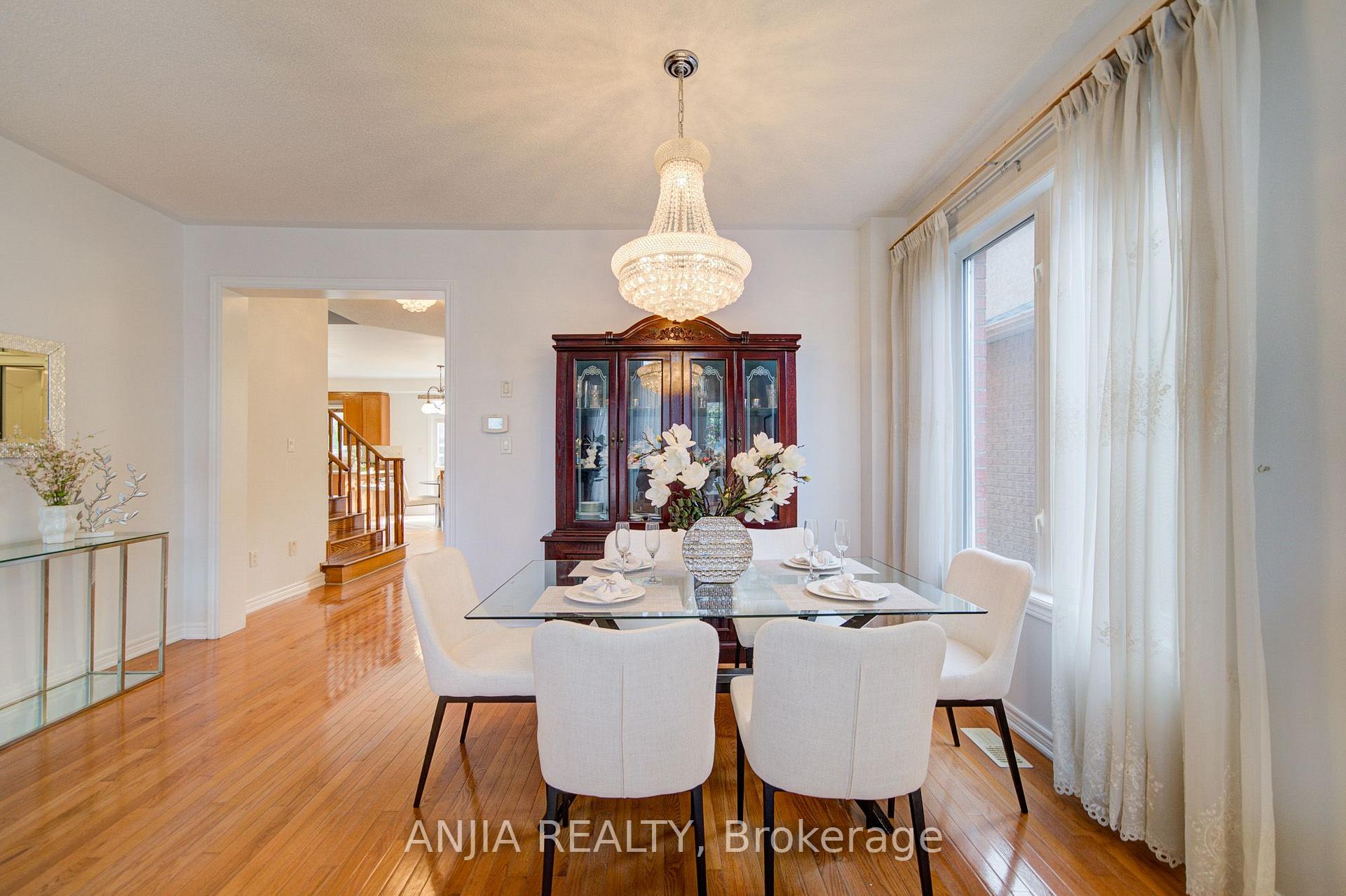 Photo 5 of 63 Saffron Street, Markham, Greensborough — HOMEH