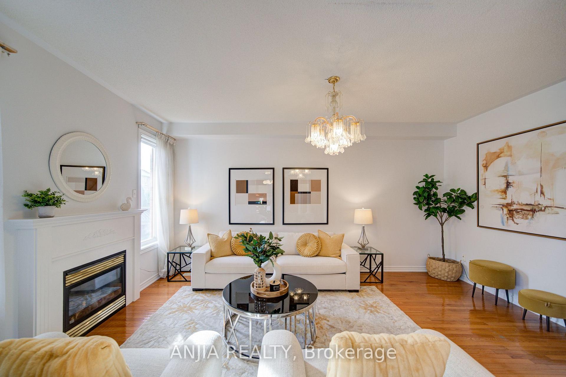 Photo 7 of 63 Saffron Street, Markham, Greensborough — HOMEH