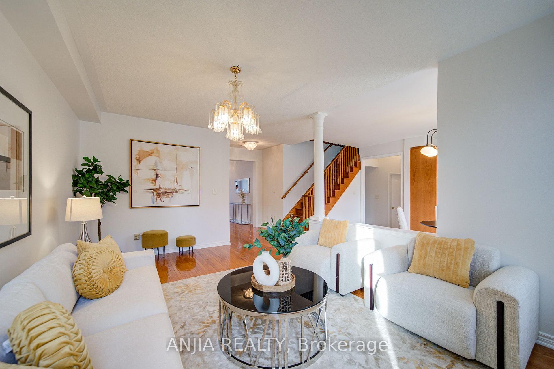 Photo 10 of 63 Saffron Street, Markham, Greensborough — HOMEH