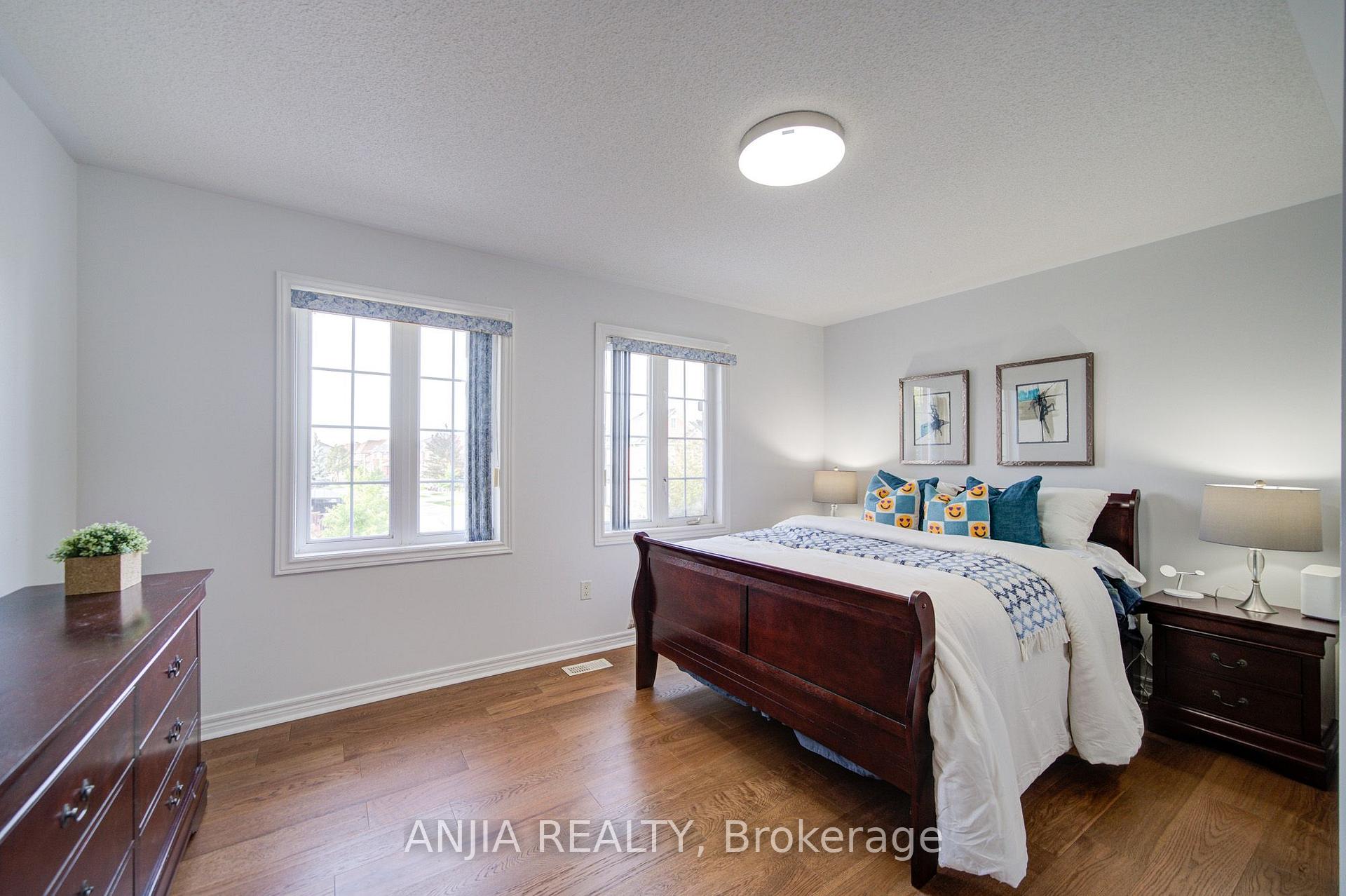 Photo 15 of 63 Saffron Street, Markham, Greensborough — HOMEH