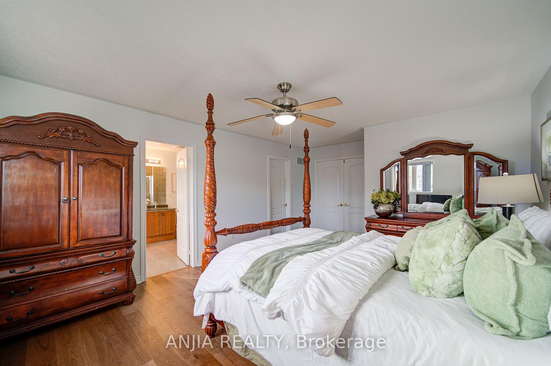 Photo 22 of 63 Saffron Street, Markham, Greensborough — HOMEH