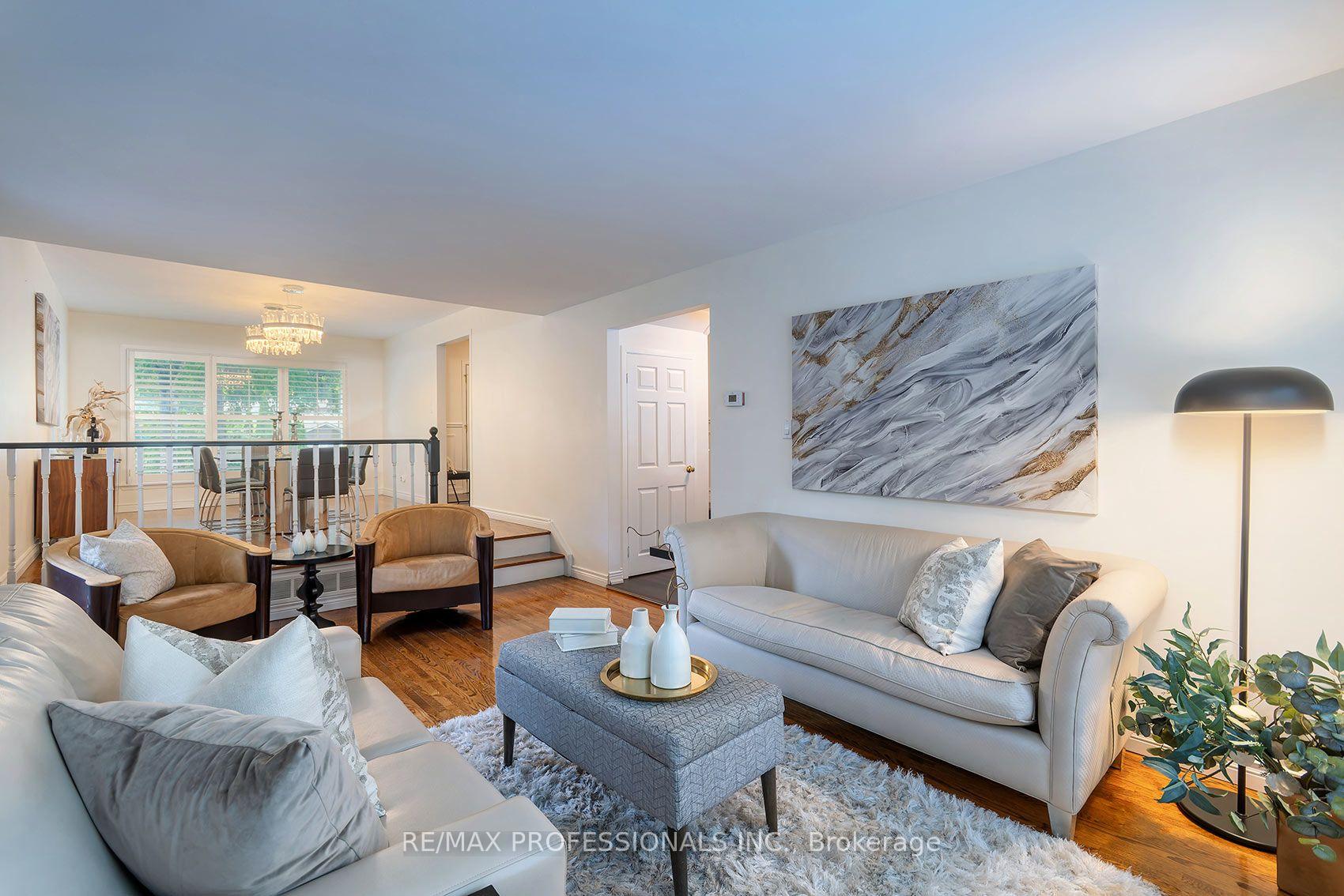 Photo 18 of 3627 Beechollow Crescent, Mississauga, Applewood — HOMEH
