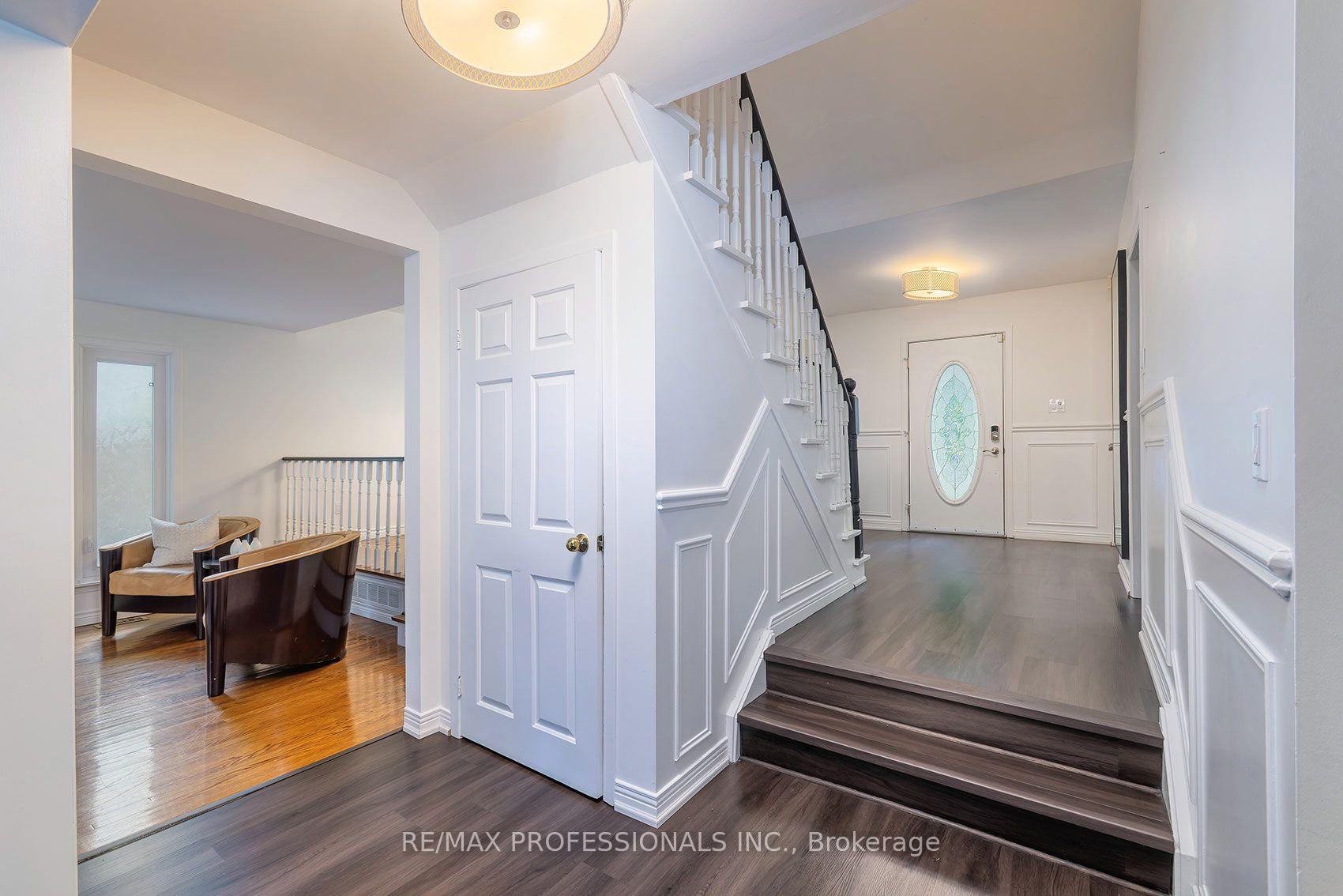 Photo 32 of 3627 Beechollow Crescent, Mississauga, Applewood — HOMEH