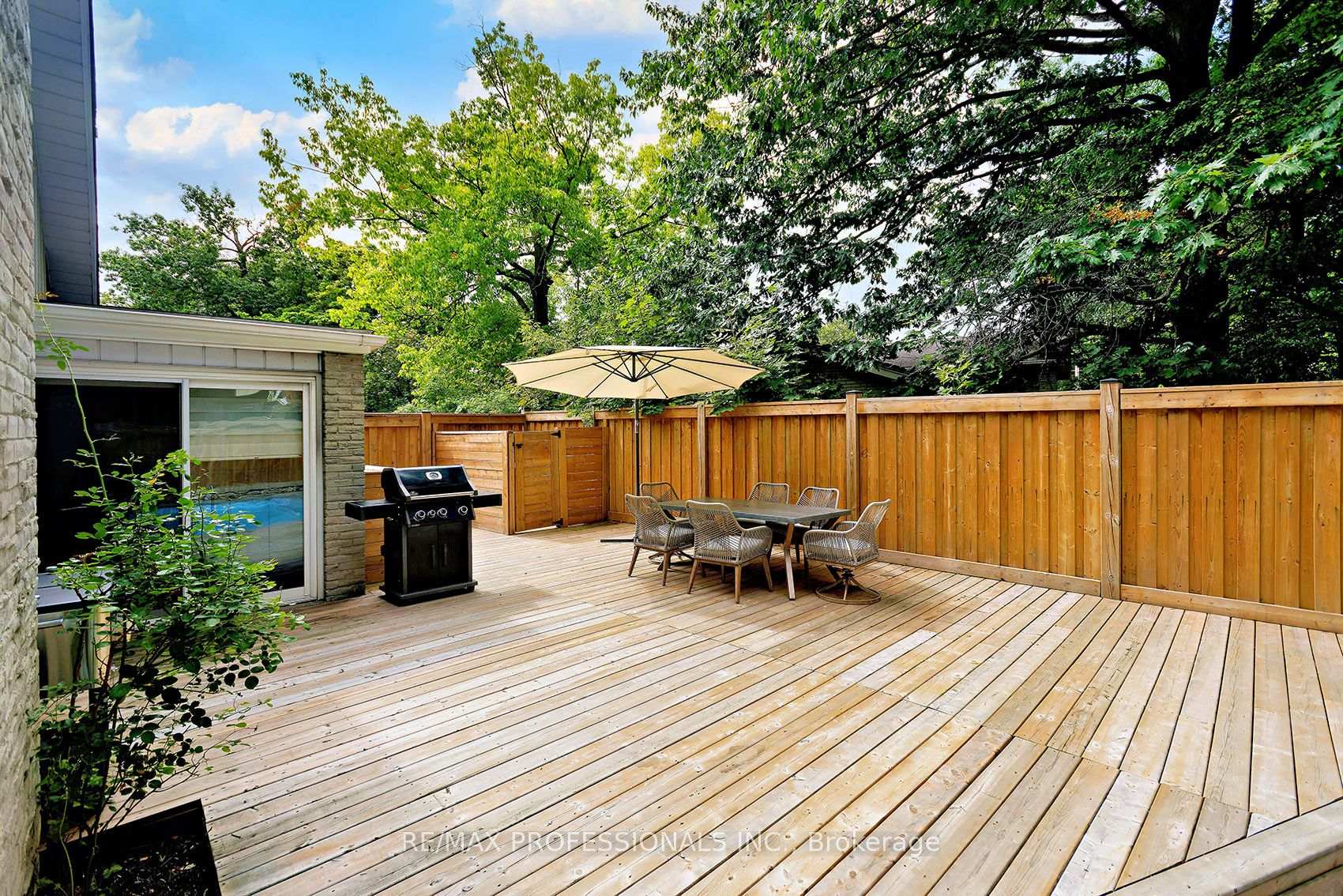 Photo 46 of 3627 Beechollow Crescent, Mississauga, Applewood — HOMEH