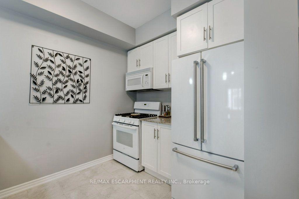 Photo 9 of Unit 38, 377 Glancaster Road, Hamilton, Ancaster — HOMEH