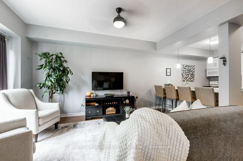Photo 15 of Unit 38, 377 Glancaster Road, Hamilton, Ancaster — HOMEH
