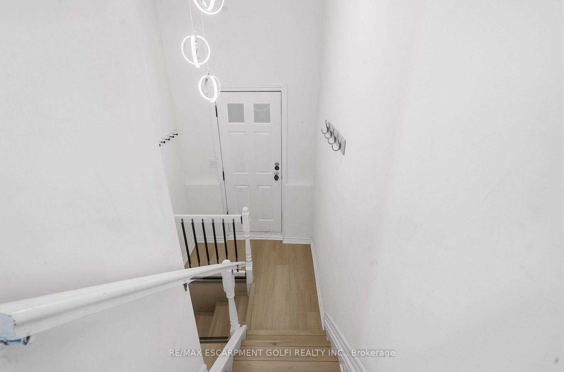 Photo 18 of 158 Niagara Falls Road, Thorold, Allanburg/Thorold South — HOMEH