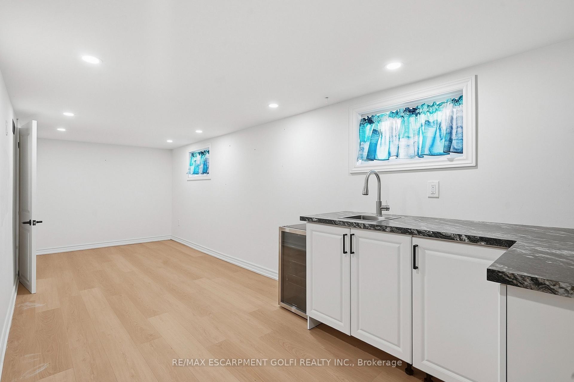 Photo 23 of 158 Niagara Falls Road, Thorold, Allanburg/Thorold South — HOMEH