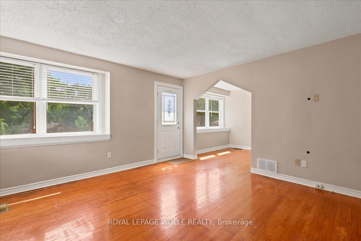 Photo 4 of 22 Ramore Street, Cambridge, Downtown Cambridge — HOMEH