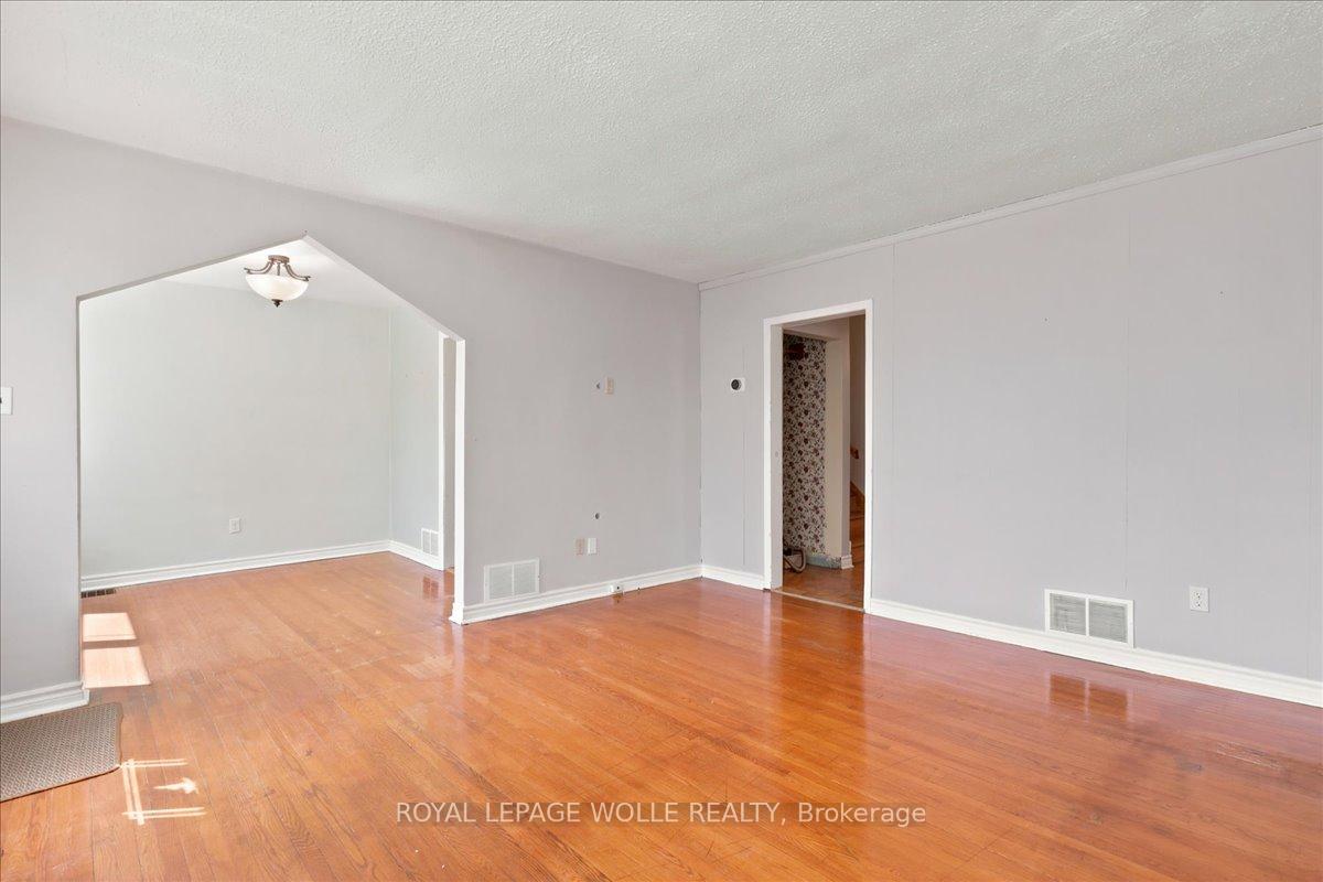 Photo 5 of 22 Ramore Street, Cambridge, Downtown Cambridge — HOMEH