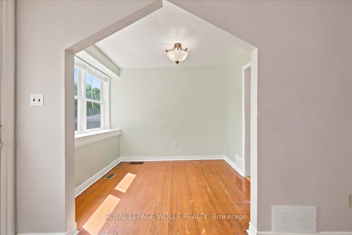 Photo 6 of 22 Ramore Street, Cambridge, Downtown Cambridge — HOMEH
