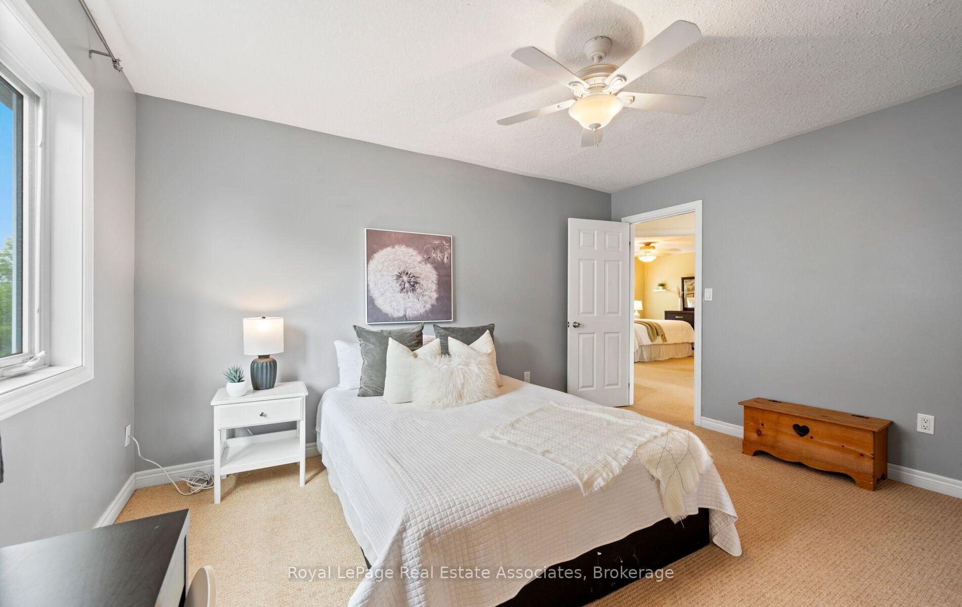 Photo 34 of 17 Nelles Street, Halton Hills, Acton — HOMEH