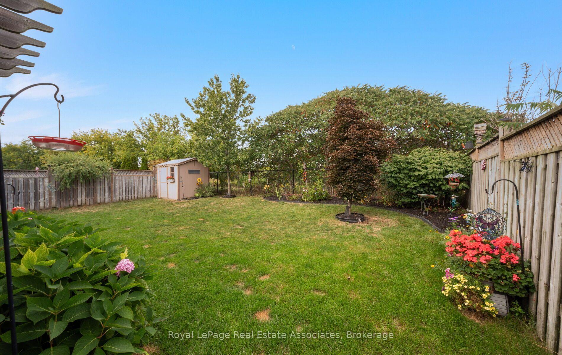 Photo 48 of 17 Nelles Street, Halton Hills, Acton — HOMEH