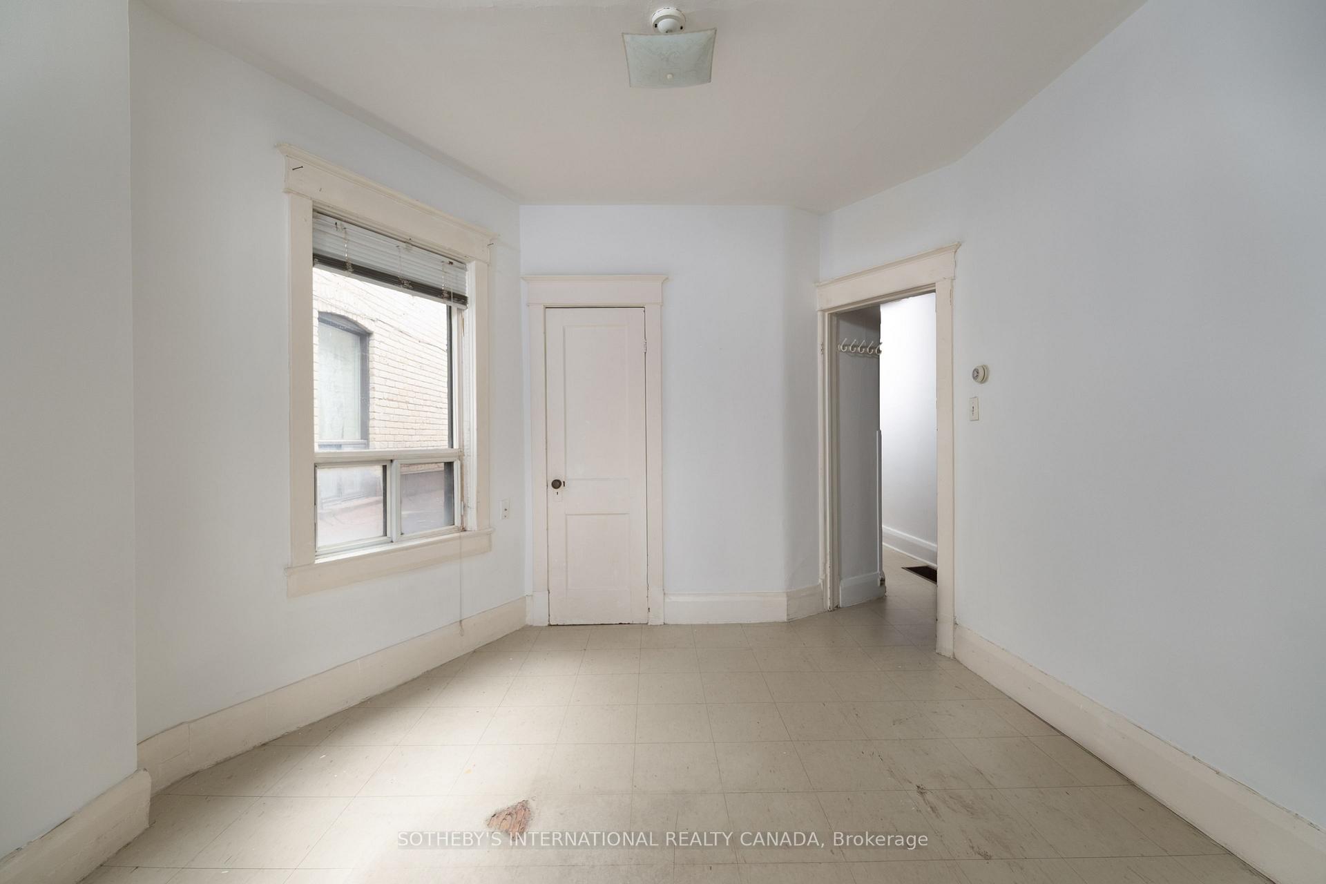 Photo 17 of 641 St Clair Avenue W, Toronto, Wychwood — HOMEH