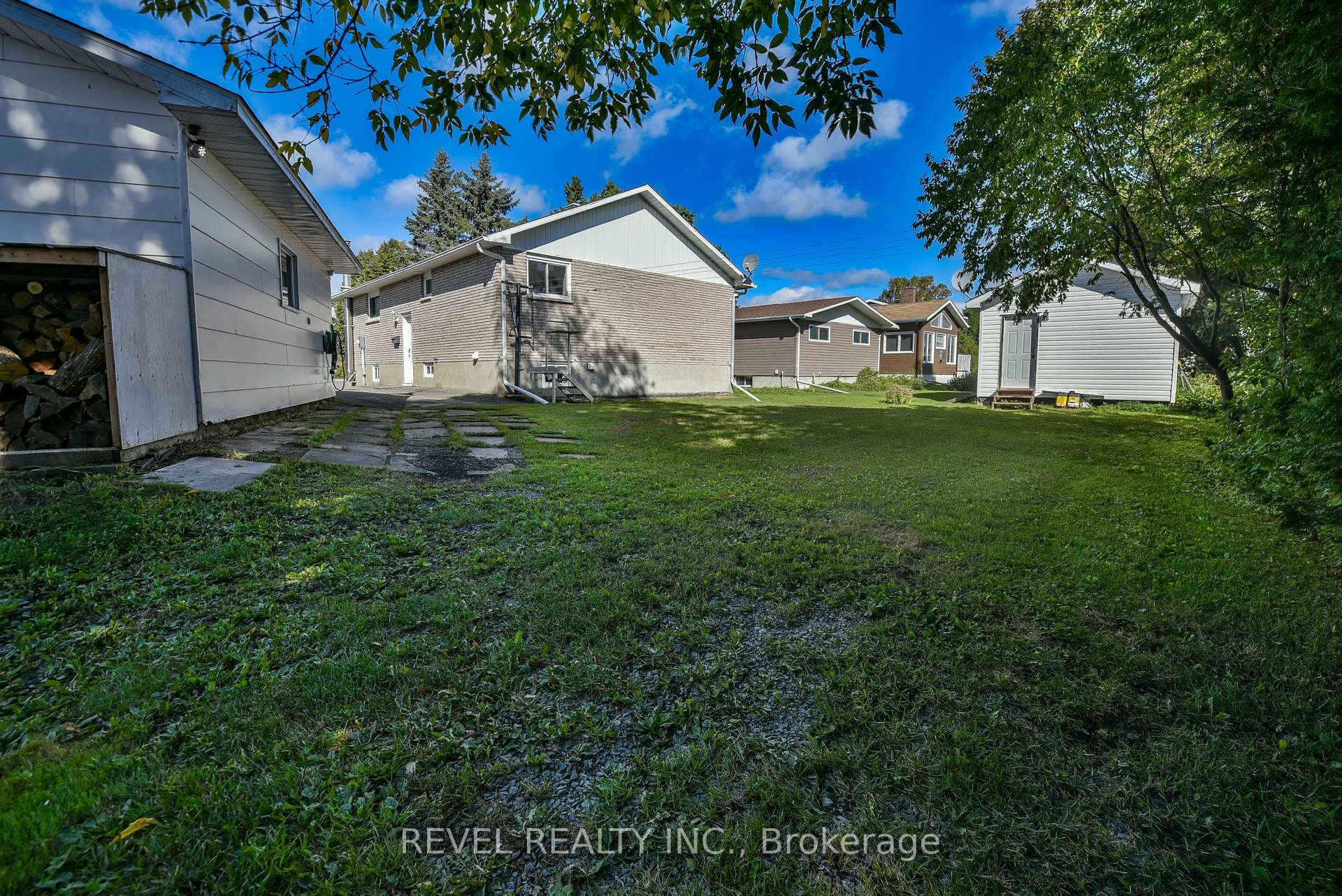 Photo 9 of 191 Cayuga Drive, Timmins, TS - SE — HOMEH